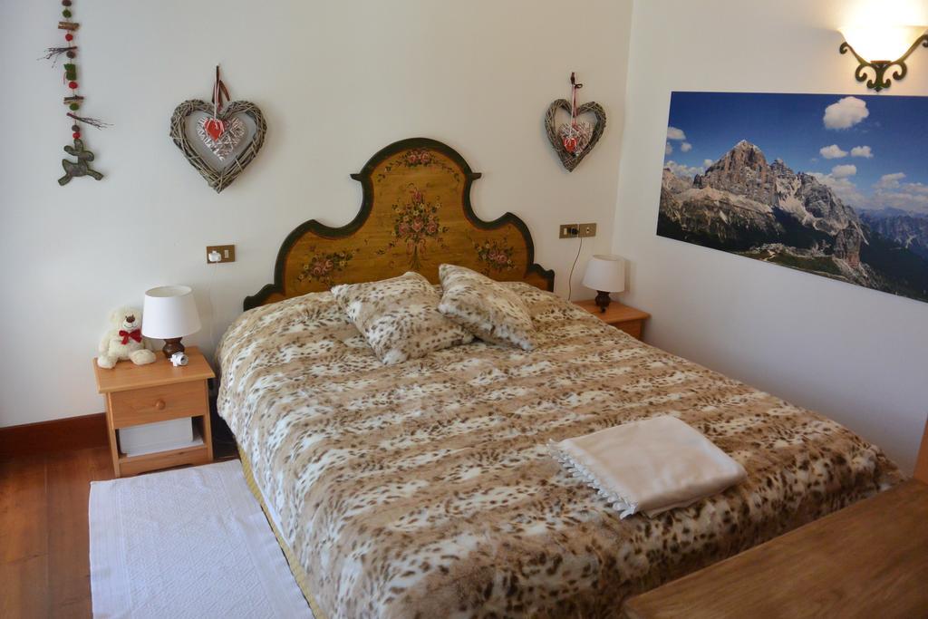 Villa Ronco - Stayincortina Cortina d'Ampezzo Bagian luar foto